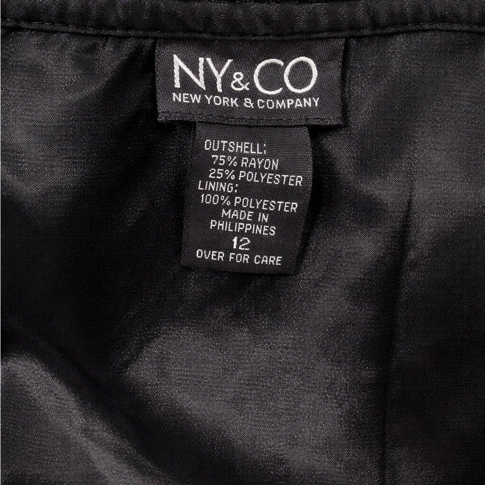 NY&Co Black Lace A-Line Mini Skirt Size 12 Textured Overlay - Picture 5 of 7